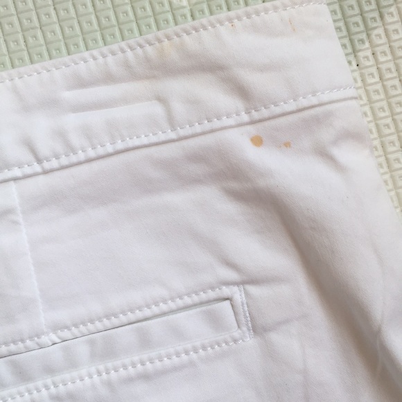 BANANA REPUBLIC | White Shorts - Picture 6 of 7